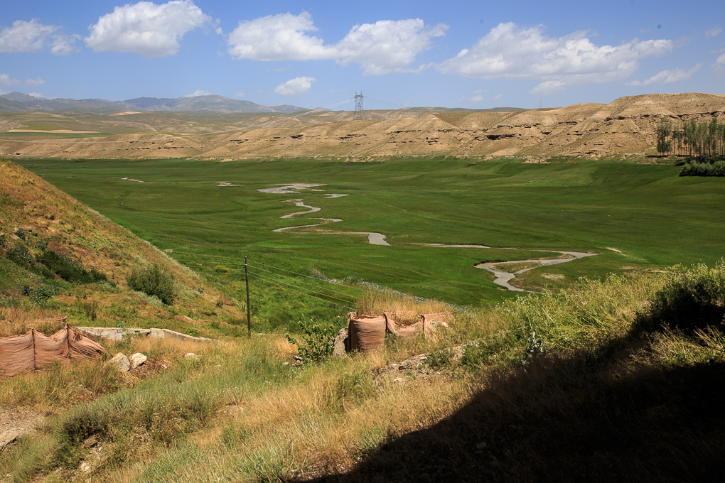 Başkale (Adamakert)